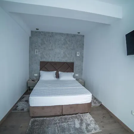 Ana Hotel 3*