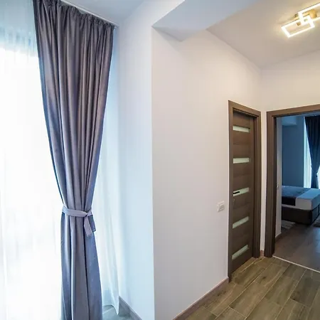 Hotel Ana 3*