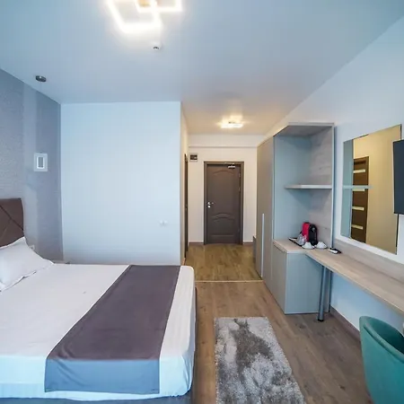 Hotel Ana By The Sea 3*